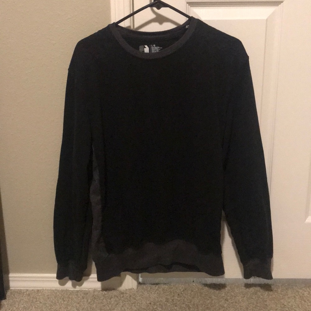 Crew neck